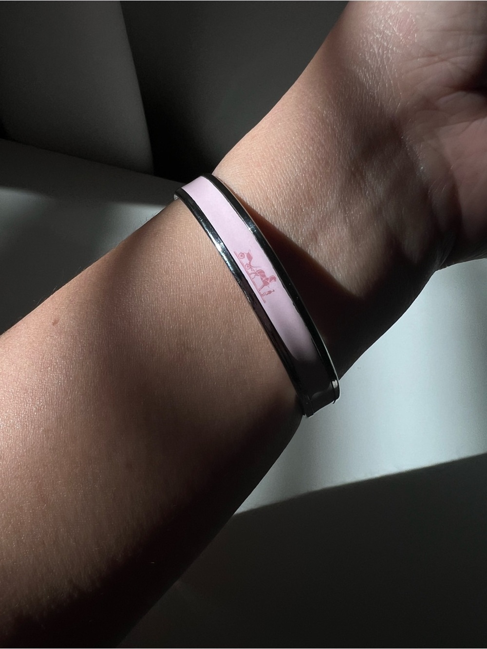 Hermes Pink Enamel and Silver Bangle Bracelet - Picture 4 of 8
